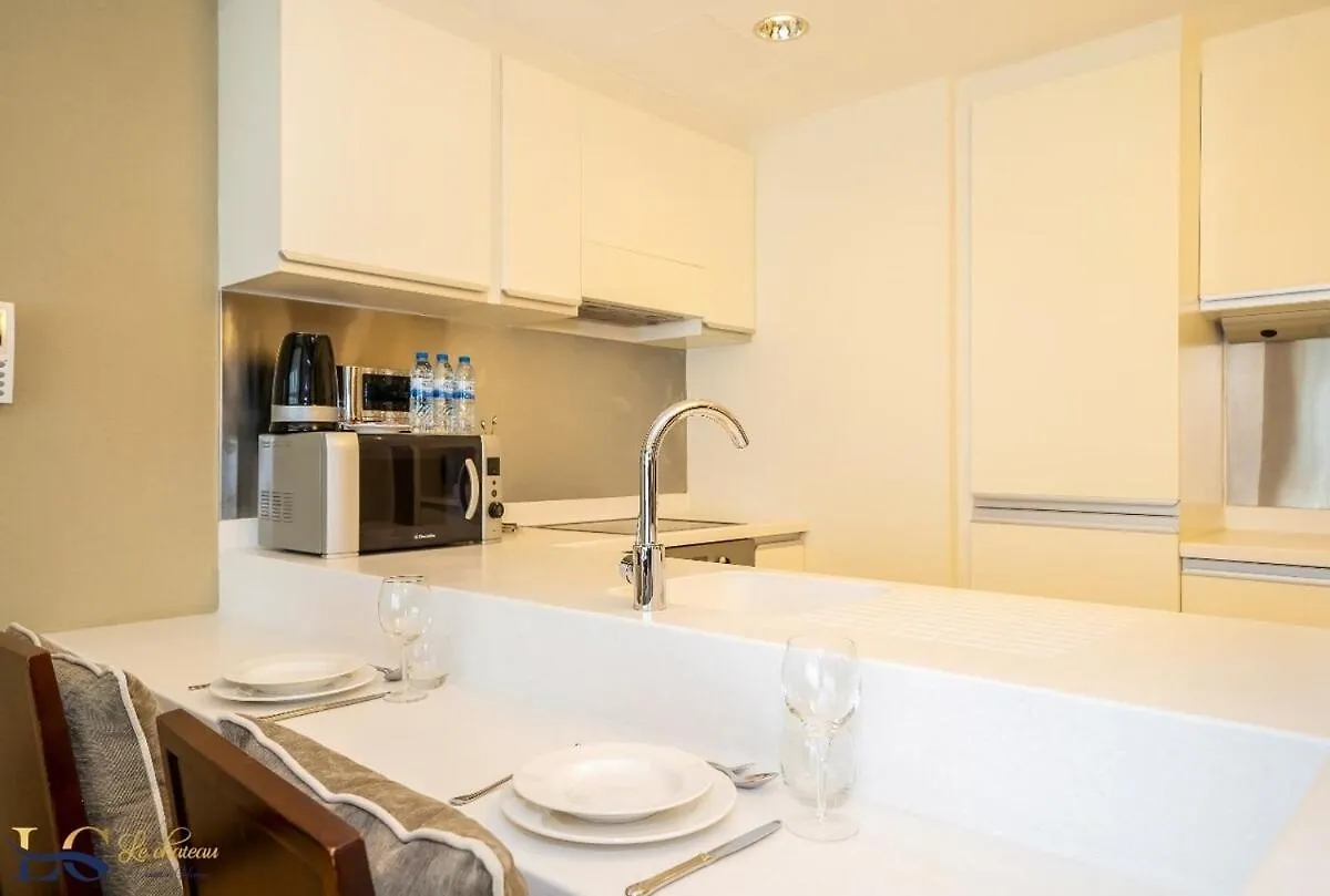 1Br At The Address Residence Dubai Mall 0*,